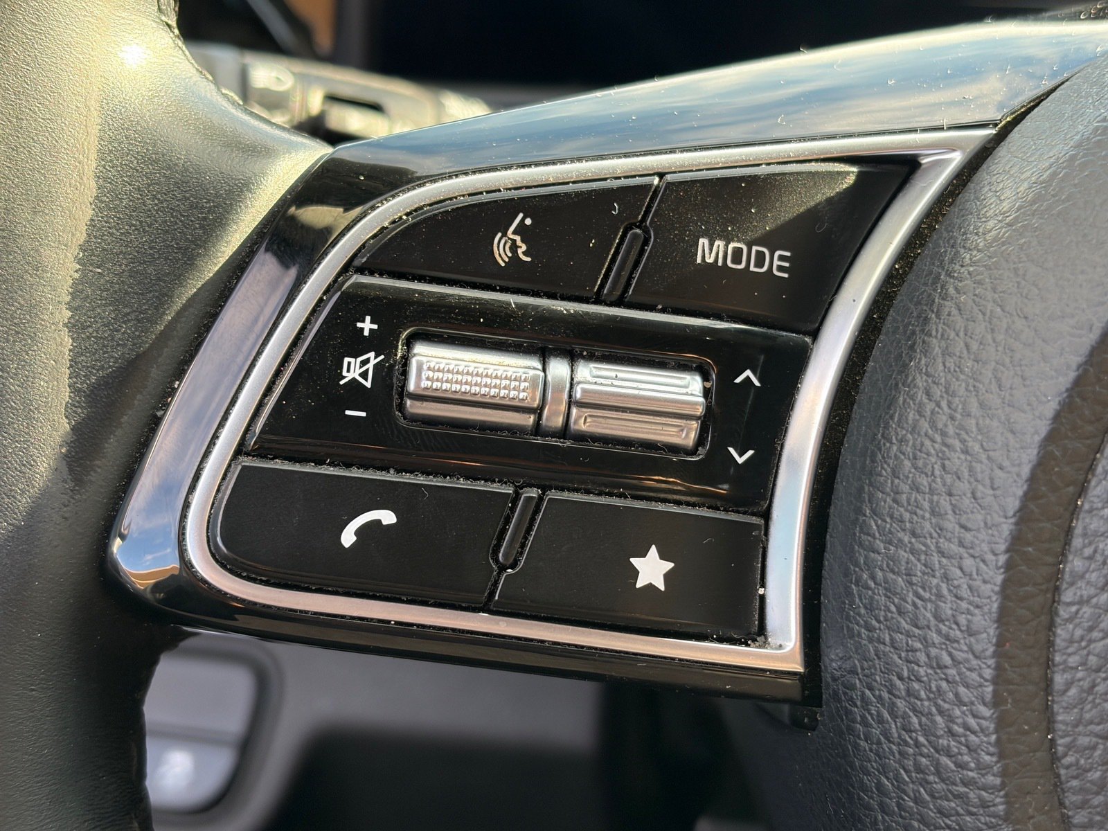 Certified 2024 Kia Seltos S FWD image 11