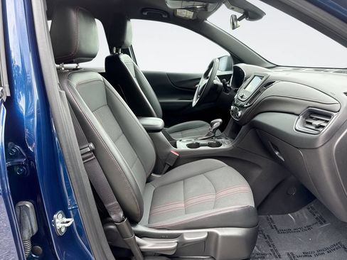 Used 2023 Chevrolet Equinox RS AWD/4WD image 25
