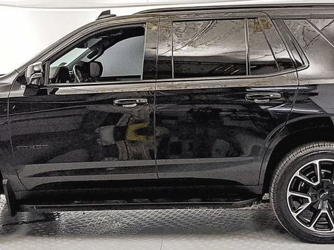 Used 2023 Chevrolet Tahoe RST w/ Luxury Package AWD/4WD image 5