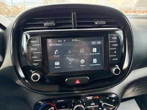 Used 2020 Kia Soul LX image 31