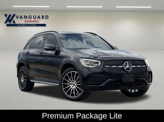 Used 2022 Mercedes-Benz GLC 300 video 2
