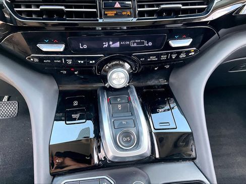 Certified 2023 Acura MDX SH-AWD w/ Technology Package image 47