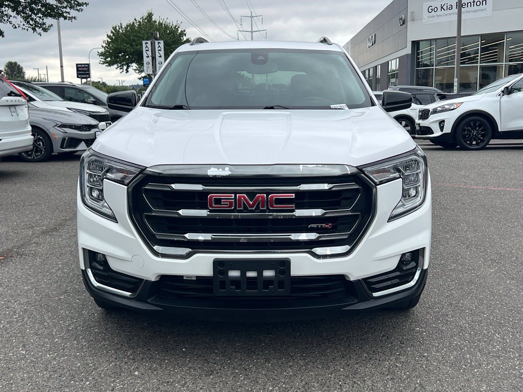 Used 2022 GMC Terrain AT4 AWD/4WD image 4
