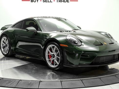 Used 2026 Porsche 911 GT3 RWD image 3