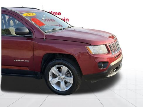 Used 2013 Jeep Compass Latitude FWD image 8