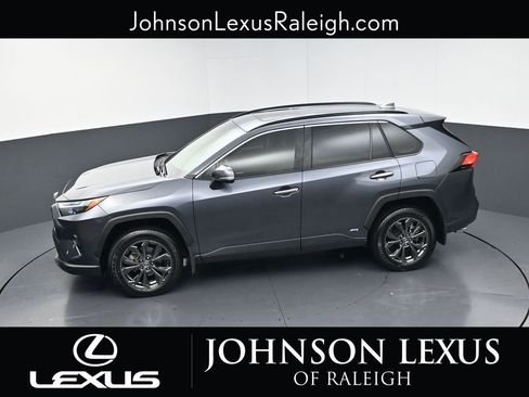 Used 2023 Toyota RAV4 Limited image 28