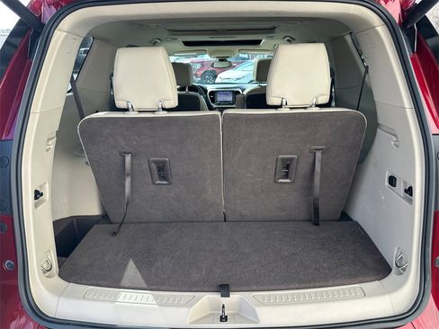 Used 2018 GMC Acadia Denali w/ Technology Package image 19