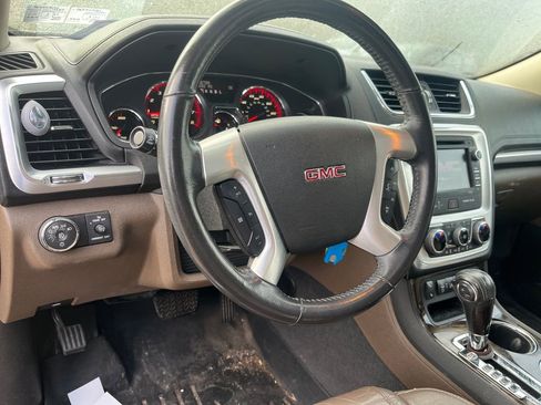 Used 2013 GMC Acadia SLT image 3