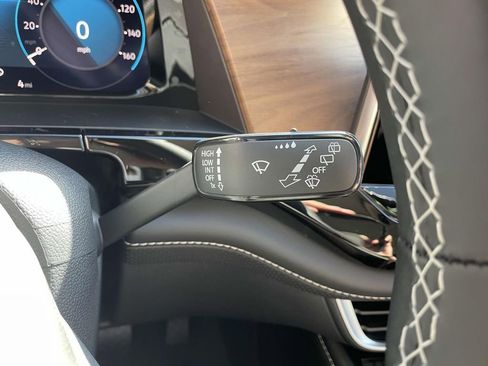 New 2026 Volkswagen Atlas SE FWD image 28