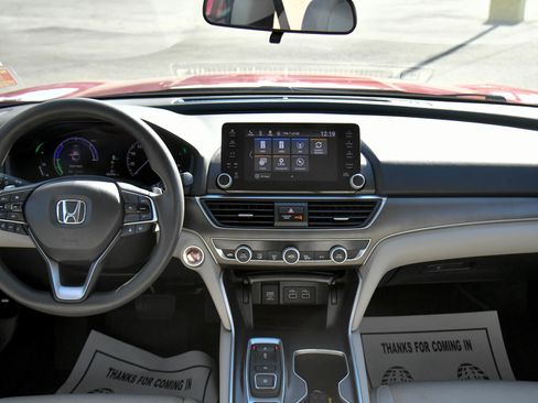 Used 2021 Honda Accord Hybrid image 36