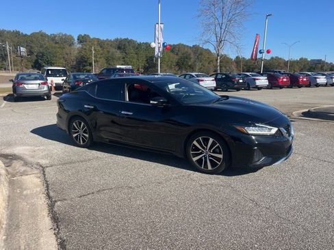 Used 2021 Nissan Maxima 3.5 SV w/ Floor Mat Group image 1
