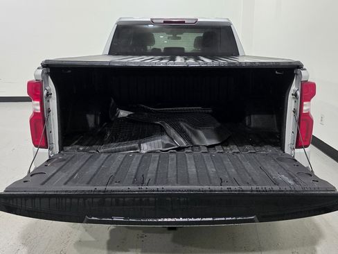 Used 2020 Chevrolet Silverado 1500 RST image 29