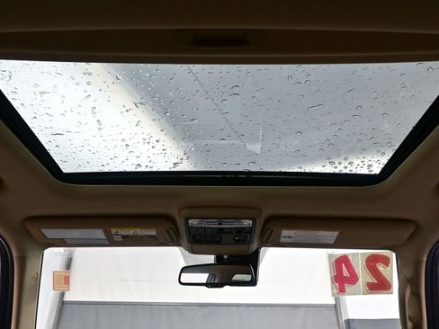 Used 2024 Toyota 4Runner Limited image 18