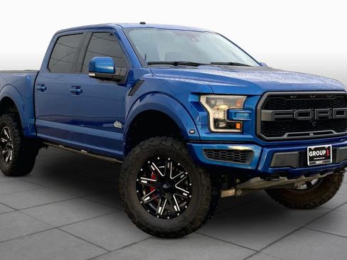 Used 2018 Ford F150 Raptor w/ Equipment Group 802A Luxury AWD/4WD image 3