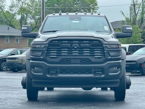 New 2026 RAM 4500 Tradesman AWD/4WD image 2