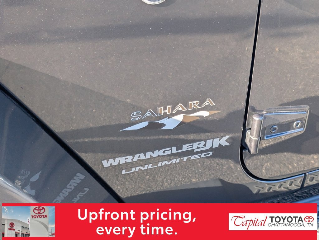 Used 2018 Jeep Wrangler Unlimited Sahara AWD/4WD image 8