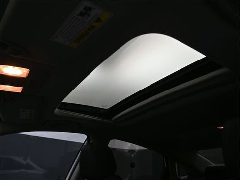 Used 2020 Honda Civic EX-L image 2