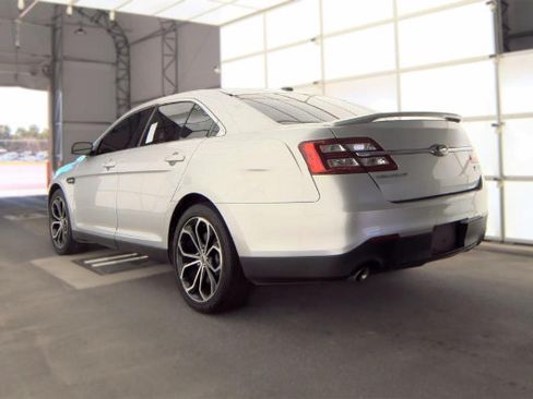 Used 2018 Ford Taurus SHO AWD/4WD image 2