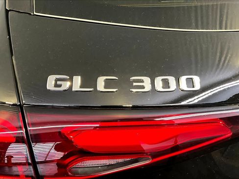 Used 2026 Mercedes-Benz GLC 300 4MATIC image 6