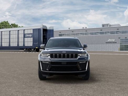 New 2026 Jeep Grand Cherokee Limited AWD/4WD image 6