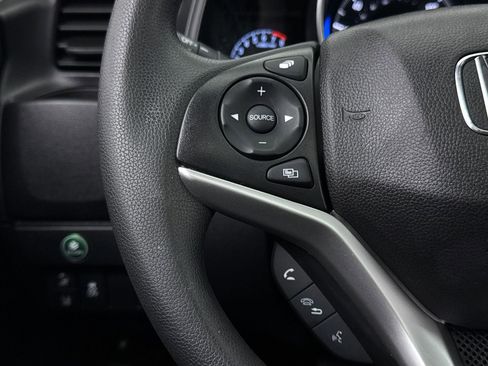 Used 2019 Honda Fit EX image 31