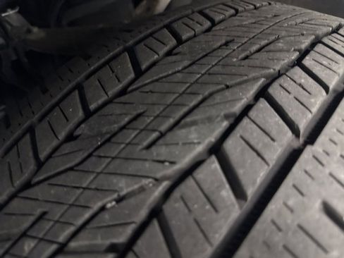 Used 2024 Chevrolet Suburban Premier image 37