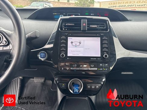 Certified 2020 Toyota Prius Prime LE FWD image 24