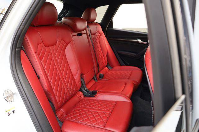 Used 2024 Audi SQ5 Prestige AWD/4WD image 25