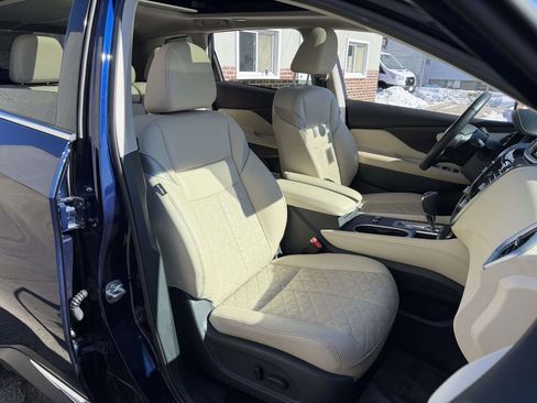 Used 2024 Nissan Murano Platinum w/ Cargo Package image 10