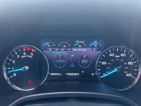 Used 2019 Ford F250 Lariat w/ Chrome Package image 22