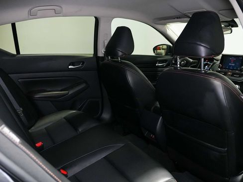 Used 2021 Nissan Altima 2.5 SR FWD image 23