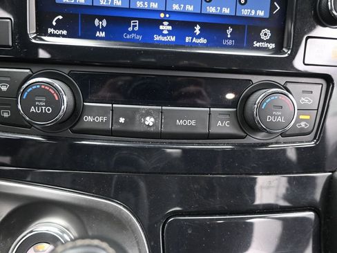 Used 2023 Nissan Maxima SV w/ Floor Mat Group image 29