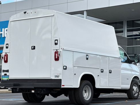 New 2024 Chevrolet Express 3500 w/ Power Convenience Package image 3