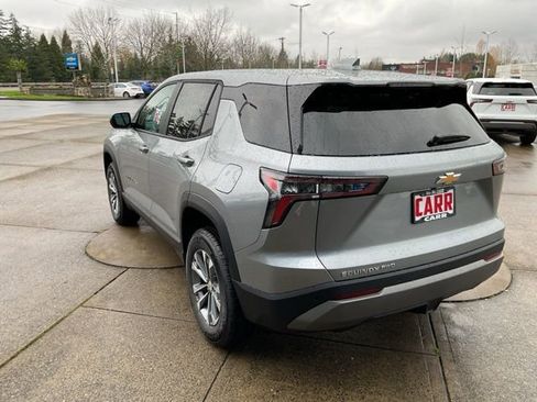 New 2026 Chevrolet Equinox LT AWD/4WD image 6