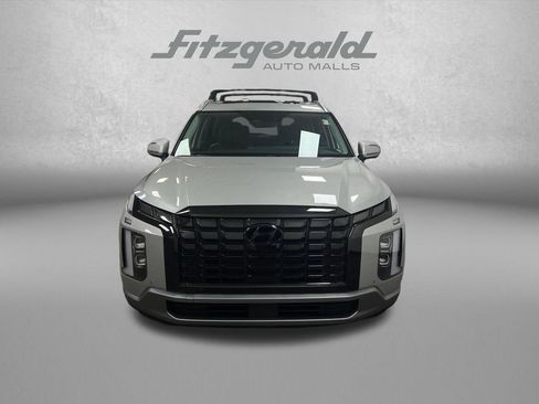 Used 2023 Hyundai Palisade Limited FWD image 11