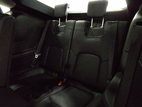 Used 2023 Tesla Model Y Long Range image 36