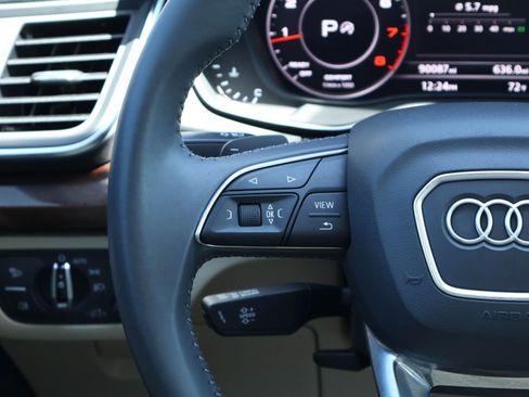 Used 2018 Audi Q5 2.0T Premium Plus w/ Premium Plus Package image 22