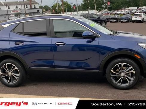 Certified 2023 Buick Encore GX Select AWD/4WD image 11