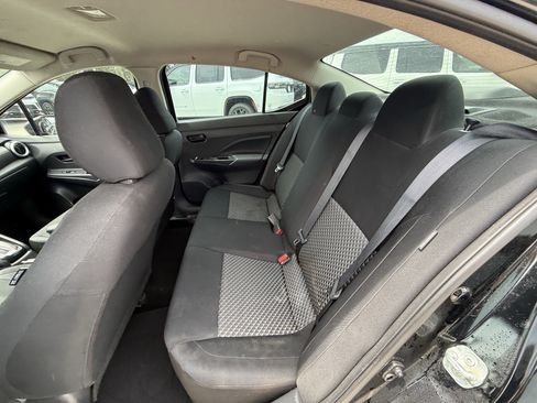 Used 2020 Nissan Versa S FWD image 27