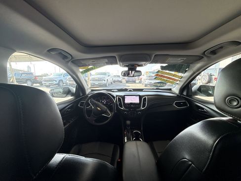 Used 2022 Chevrolet Equinox Premier image 20