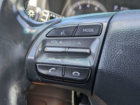 Used 2020 Hyundai Kona SEL Plus FWD image 26