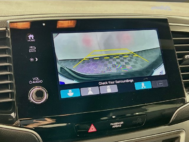 Used 2023 Honda Passport EX-L image 16