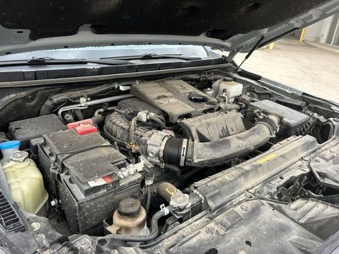 Used 2023 Nissan Frontier PRO-4X w/ Technology Package image 37