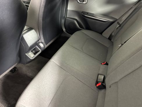 Used 2025 Kia K4 FWD image 9