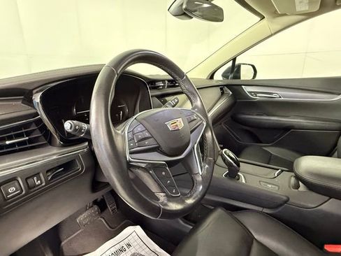 Used 2019 Cadillac XT5 Luxury FWD image 15