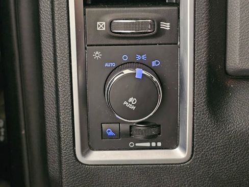 Used 2016 RAM 1500 Outdoorsman image 25