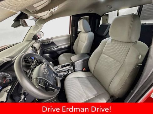Certified 2020 Toyota Tacoma SR w/ SX Package AWD/4WD image 5