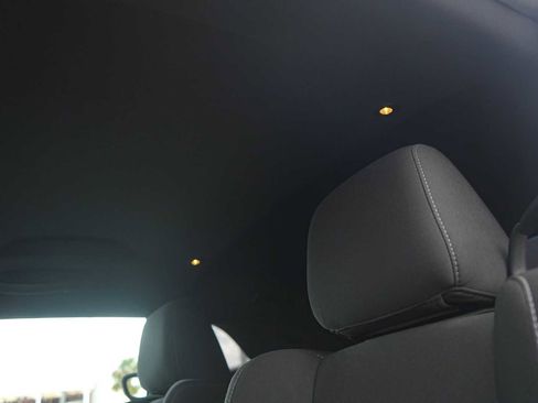 Used 2022 Dodge Challenger R/T w/ Blacktop Package image 26