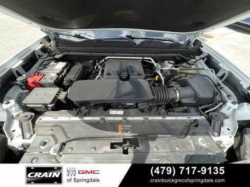Used 2024 GMC Canyon AT4 AWD/4WD image 31