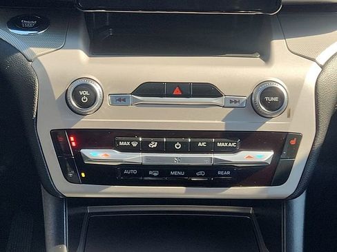 Certified 2023 Ford Explorer XLT w/ Equipment Group 202A image 17